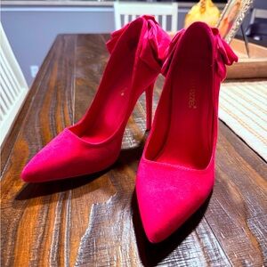 Hot Pink Shoe Dazzle Women's Heels
